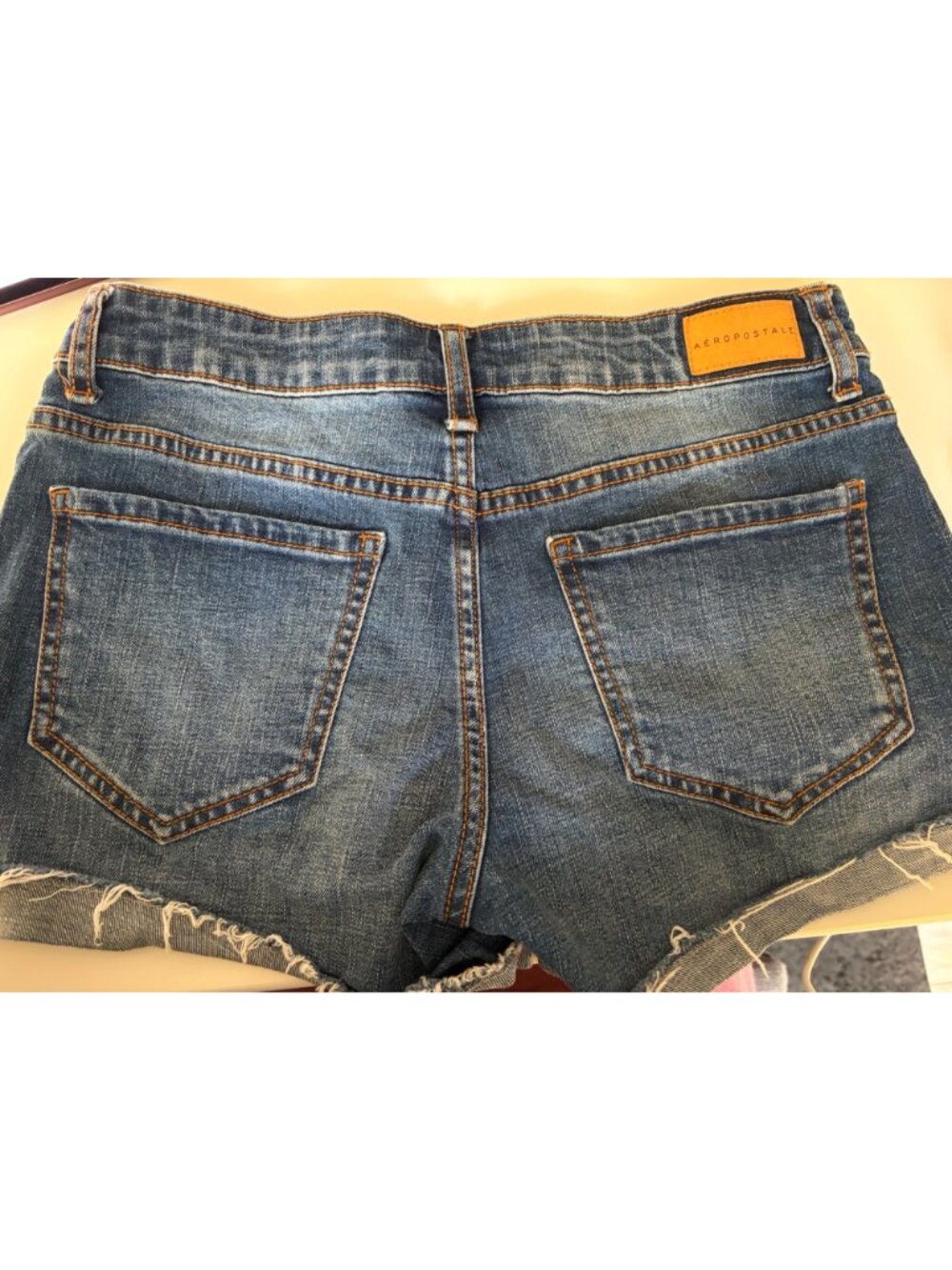 Aeropostale Shorty Ladies Floral Embroidered Distressed Denim Shorts Size 0 Blue - Picture 2 of 11